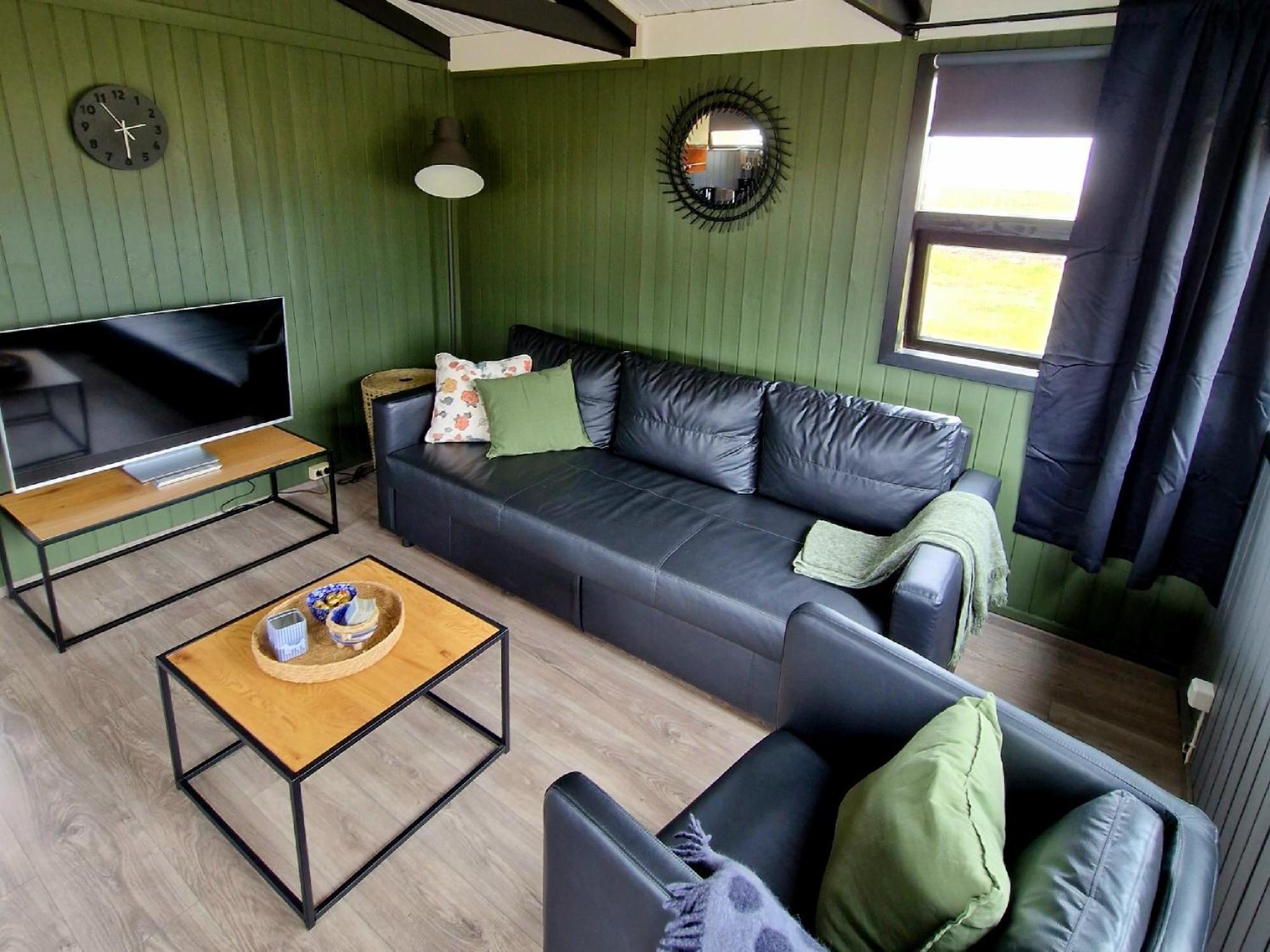 Green Farm Stay With Private Hot Tub Hvolsvöllur Extérieur photo
