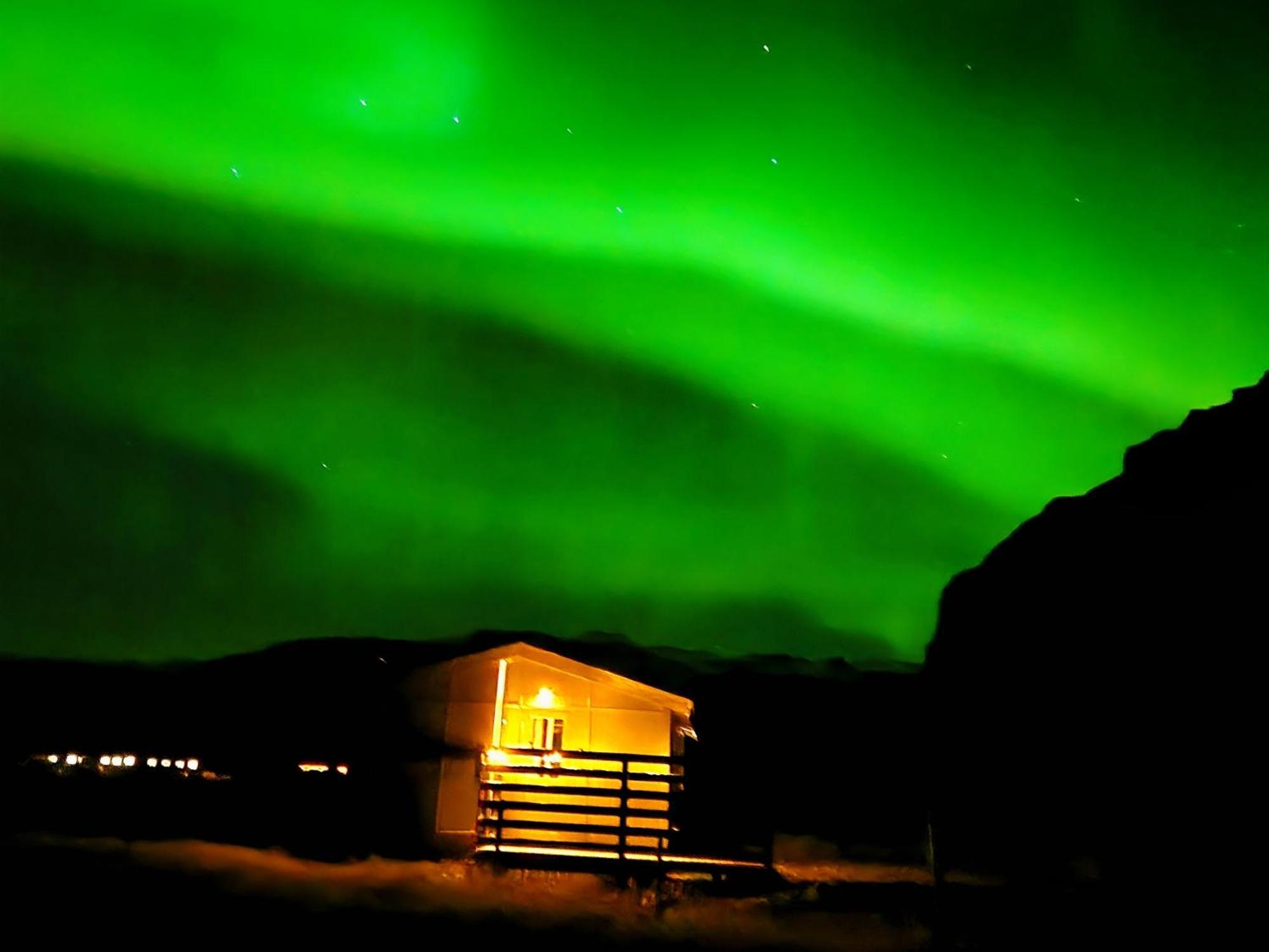 Green Farm Stay With Private Hot Tub Hvolsvöllur Extérieur photo